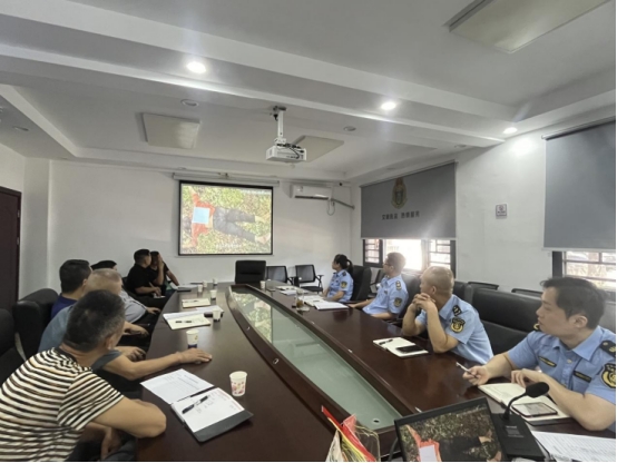 暑运进行时迎战高温酷暑全力确保暑运市场安全(图1)