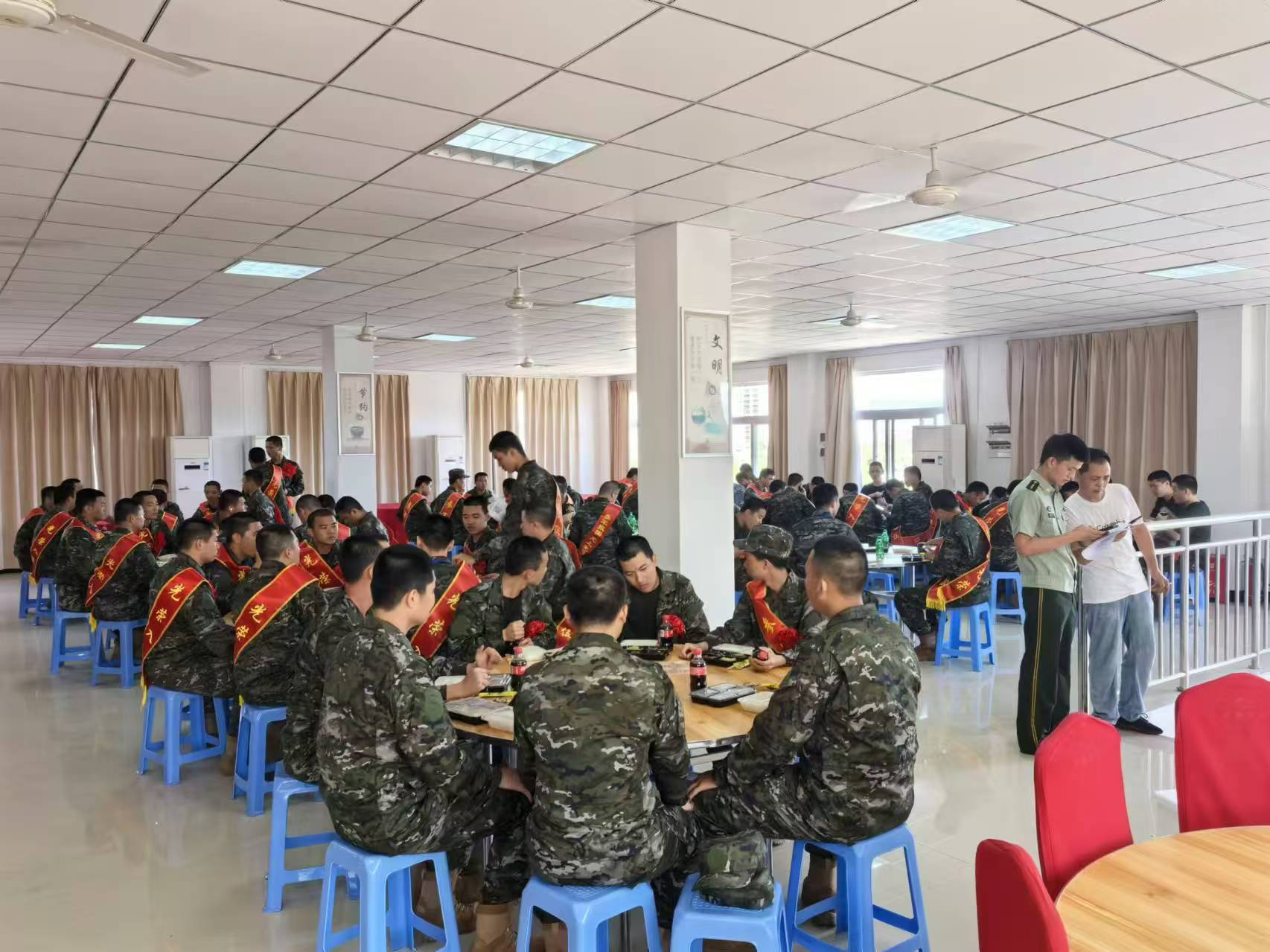 福建省2024年下半年新兵运输军供保障工作全面展开(图3)