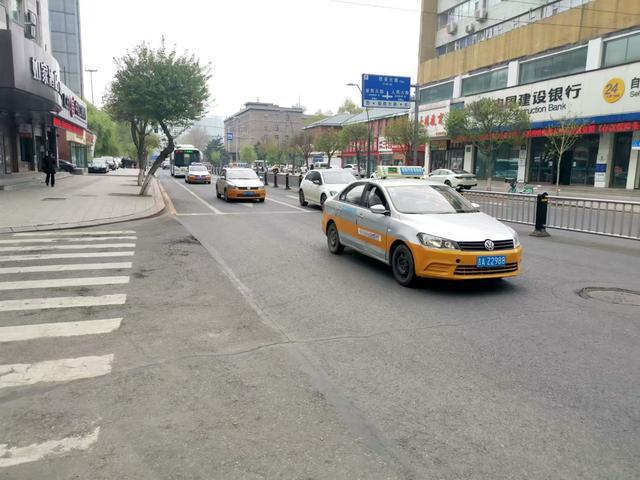 吉林省打击“黑车”初见成效(图2)