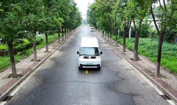 20年运输人!罗瑞军品驾远程超级VAN:城配运输纯电轻客首选车型(图6)