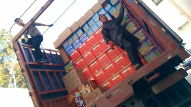 暗访烟花非法运输链普通货车违规运载引发关注(图4)